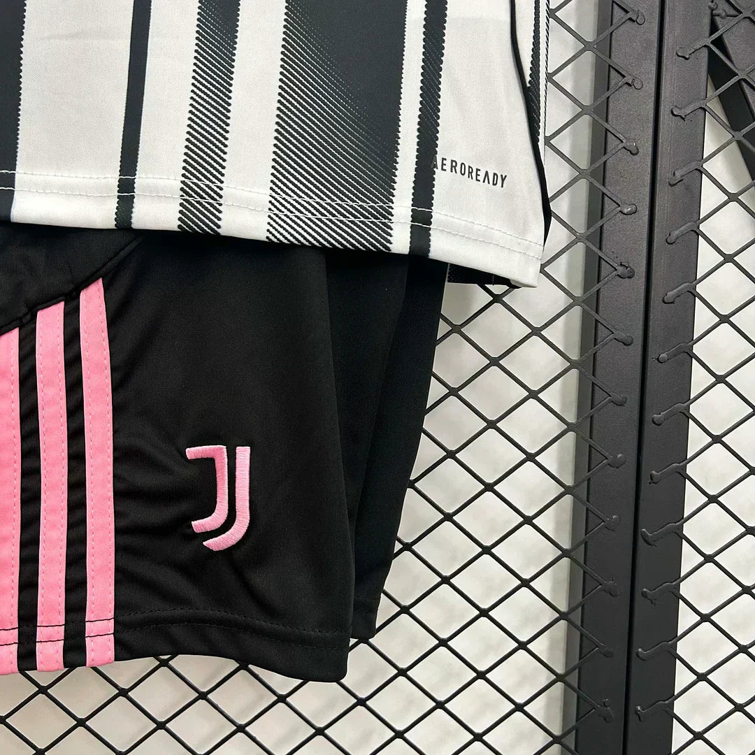 2025-2026 Juventus Local Kit Talla Niño