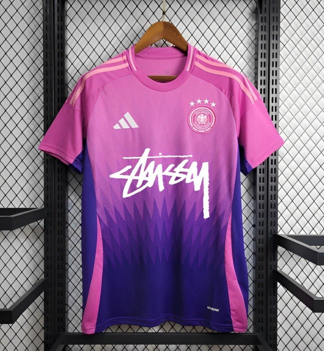 Stussy x Alemania Edición Especial