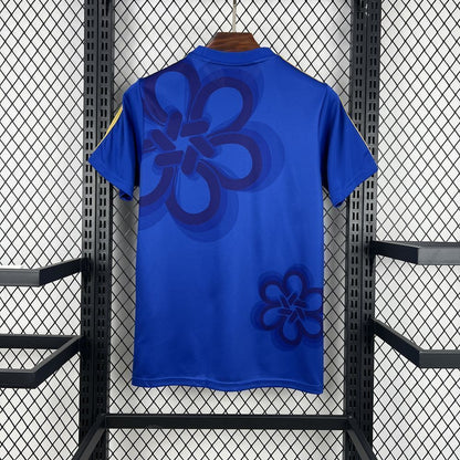 Real Madrid “Flor de Oro" Edición Especial