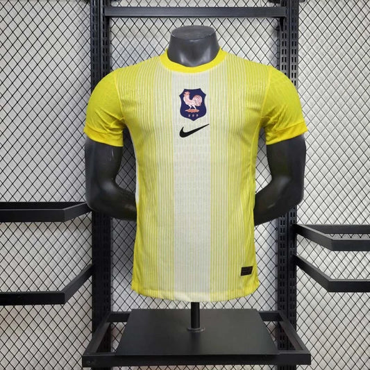 2025-2026 France Goalkeeper Kit