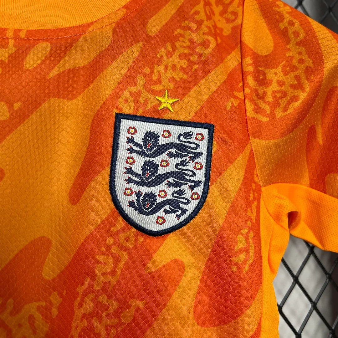 2024 England Goalkeeper Kit Talla Niño