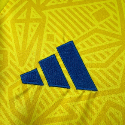 Ucrania Local Kit 2026