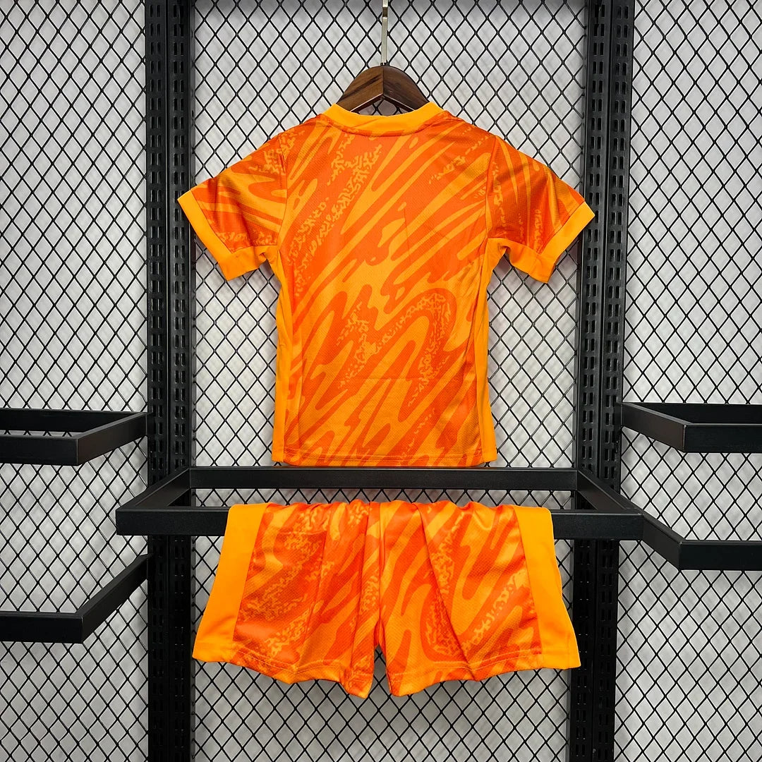 2024 England Goalkeeper Kit Talla Niño