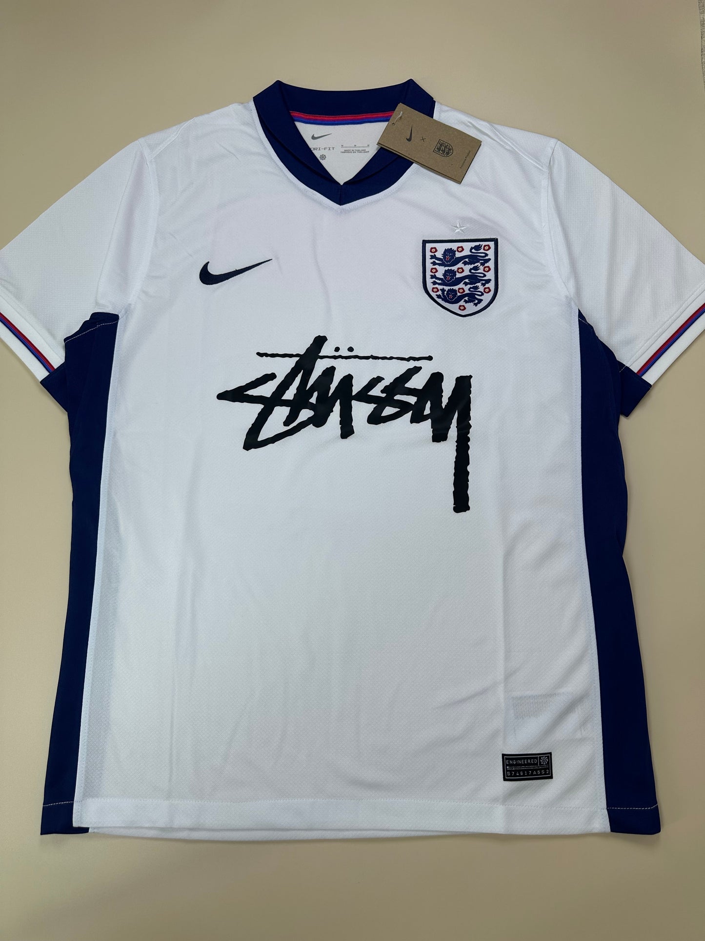 Stüssy x Inglaterra Edición Especial