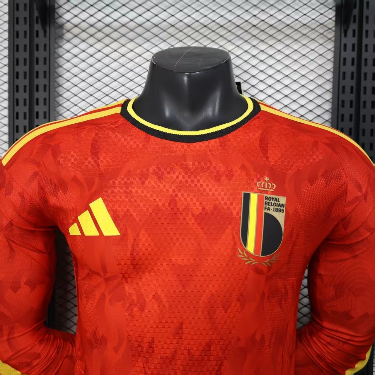 Bélgica Local Kit 2026 Manga Larga