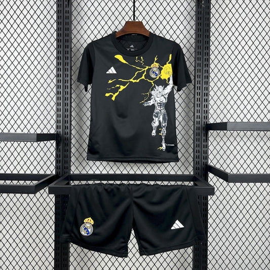 Real Madrid "Marvel" Edición Especial Talla Niño