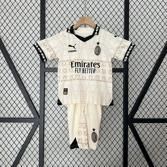 2023/2024 AC Milan Fourth Kit Talla Niño