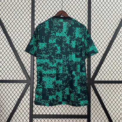 2024/2025 Sporting Lisbon Entrenamiento Wear